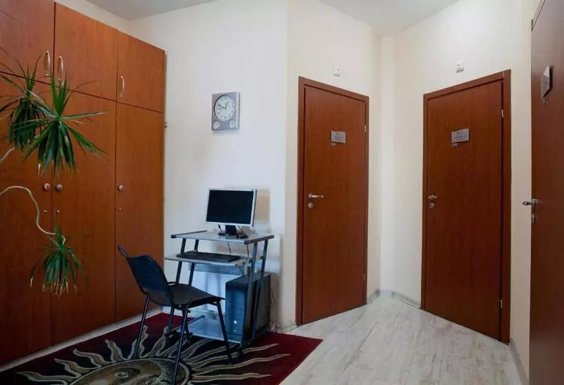 فندق Scotty S Boutique