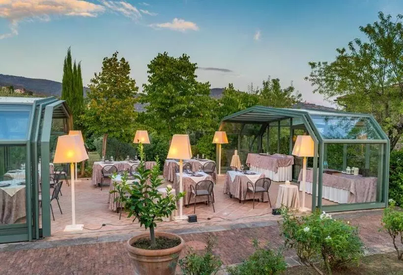 Курорт Villa Borgo San Pietro