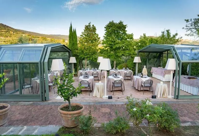 Курорт Villa Borgo San Pietro