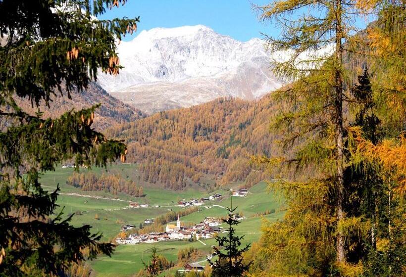 Bed and Breakfast Cafe Schneider