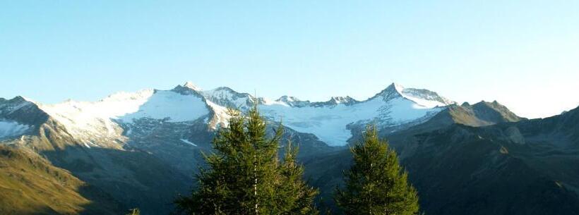 Bed and Breakfast Cafe Schneider