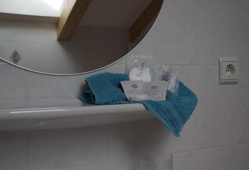 Bed and Breakfast Cafe Schneider