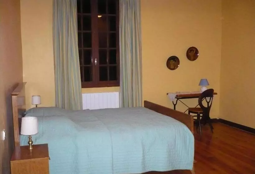 Aamiaismajoitus (B&B) Les Convertigues