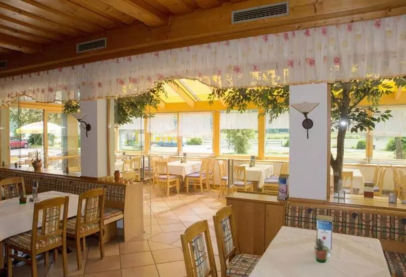 Gasthof   Landhotel Ernst