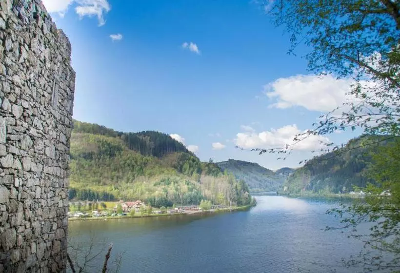 Gasthof   Landhotel Ernst