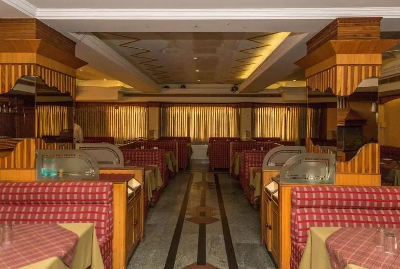 Hotelli Sriram Residency