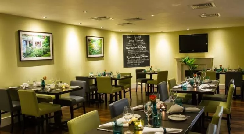 Dolphin House Serviced Apartments