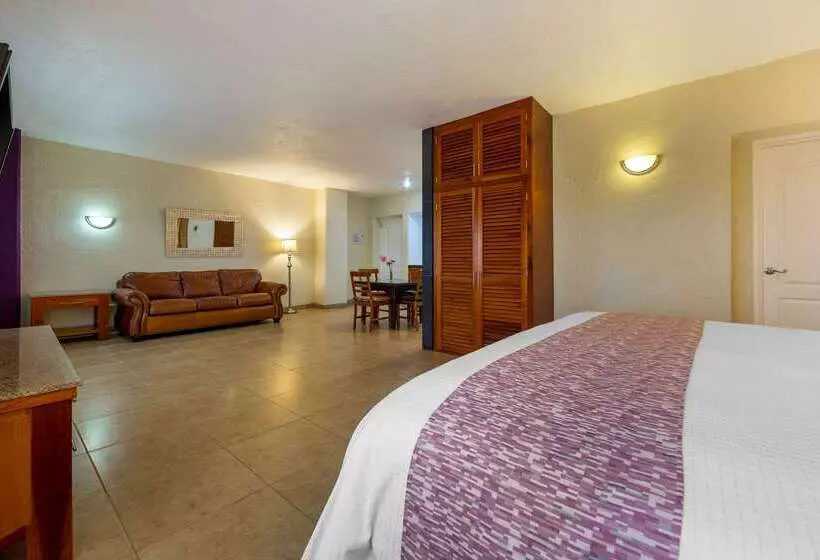 هتل Comfort Inn Córdoba