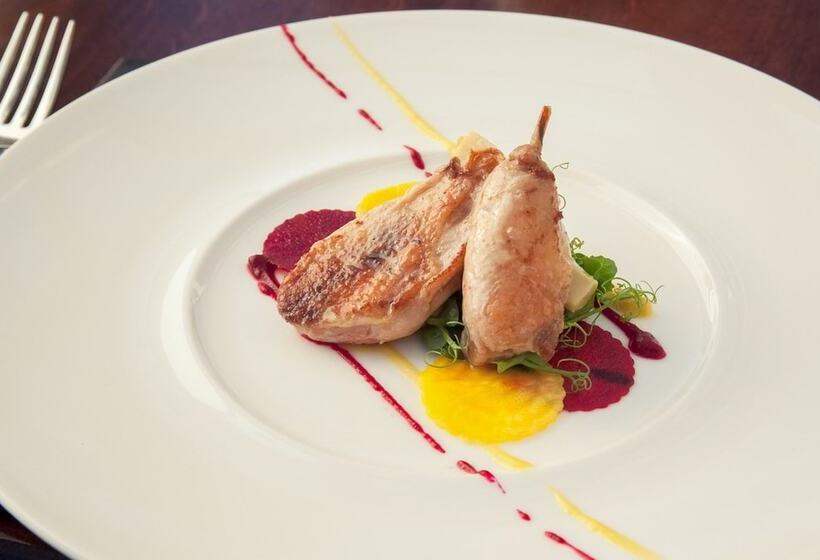 בית מלון כפרי Dalhousie Castle