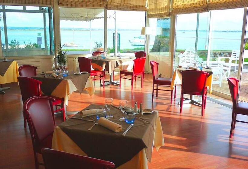 ホテル De Pen Bron