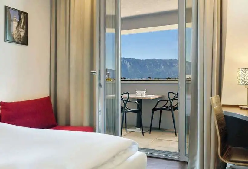 هتل Four Points Flex by Sheraton Salzburg Messe