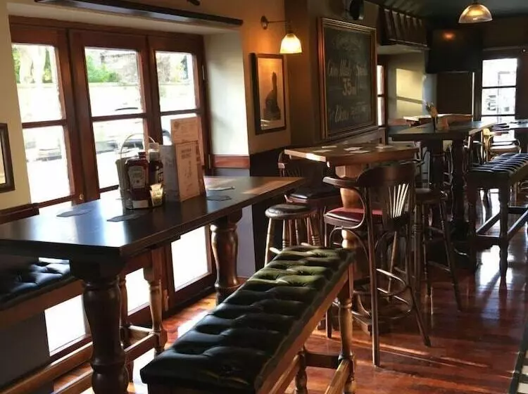 ホテル Greyfriars Inn By Greene King Inns