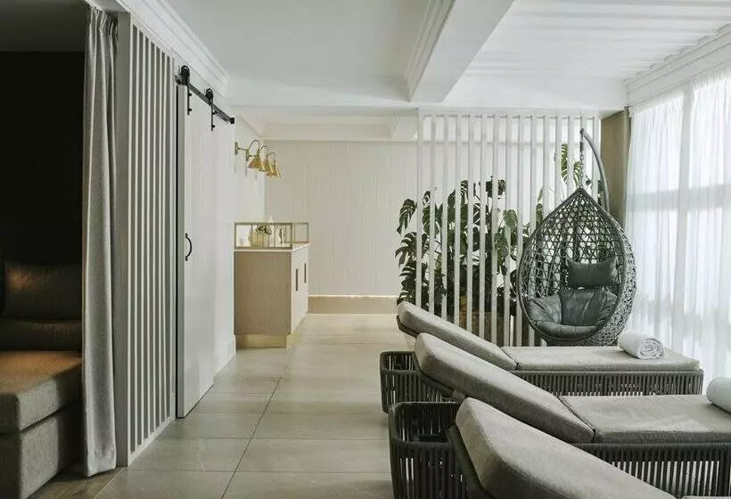 Отель Horwood House