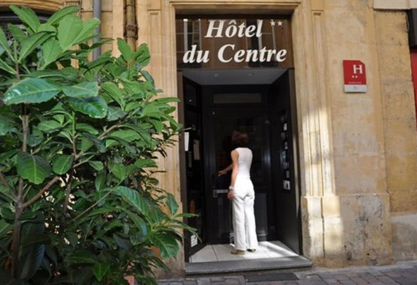 בית מלון כפרי Hôtel Du Centre