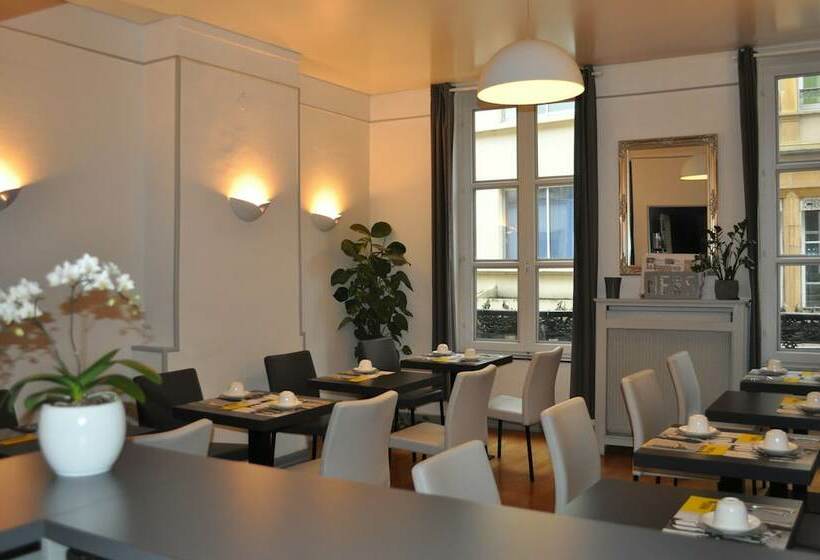 בית מלון כפרי Hôtel Du Centre