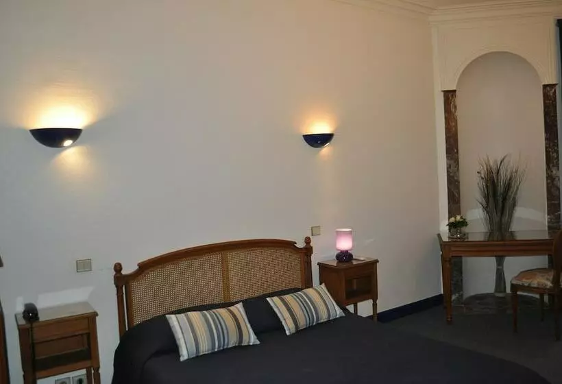 هتل Hôtel Du Centre