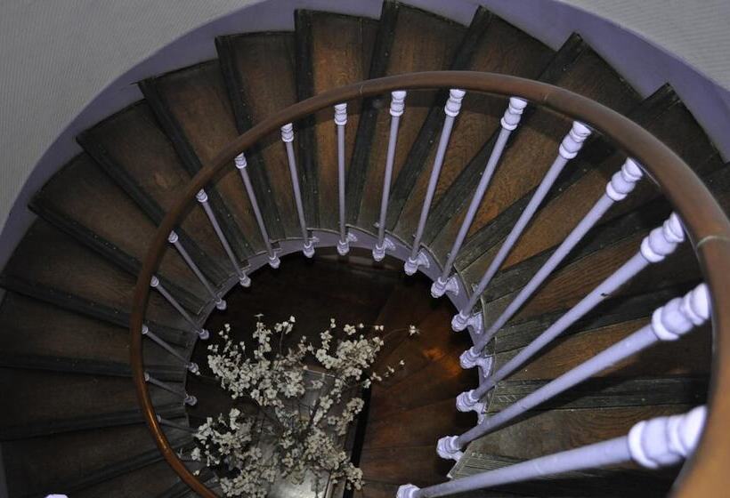 בית מלון כפרי Hôtel Du Centre