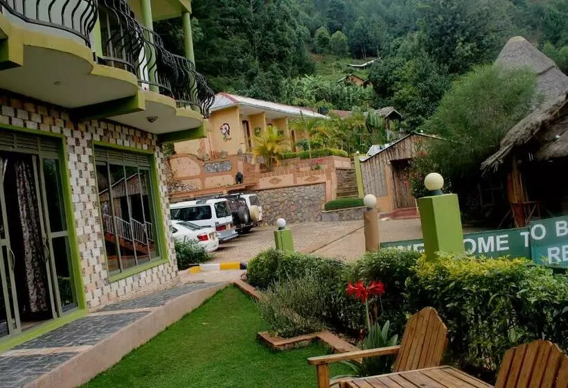 هتل Bunyonyi Overland Resort