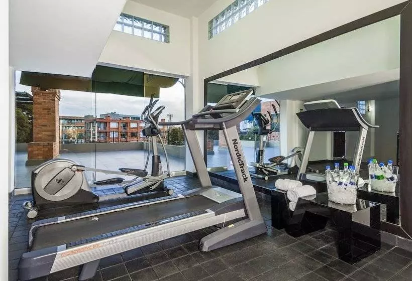 ホテル Le Manoir Bogota