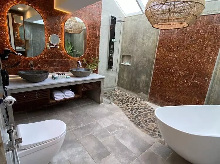 Hotel Longuinhos Beach Resort