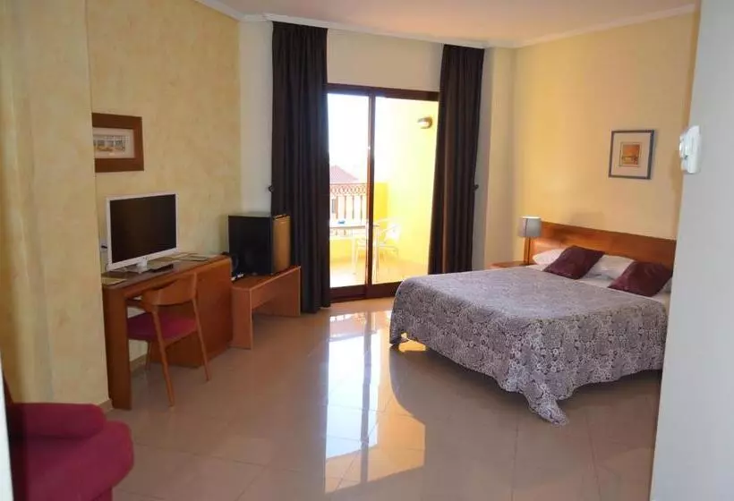 בית מלון כפרי Playasol