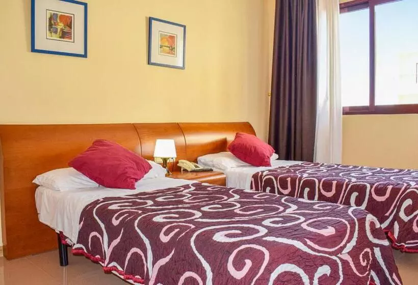 בית מלון כפרי Playasol