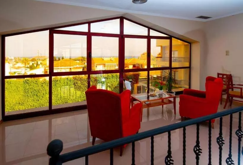 בית מלון כפרי Playasol