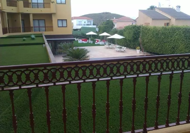 בית מלון כפרי Playasol