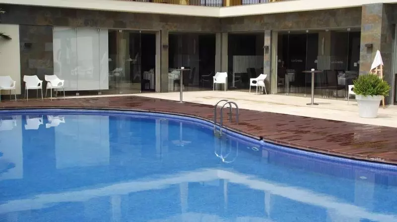 בית מלון כפרי Playasol