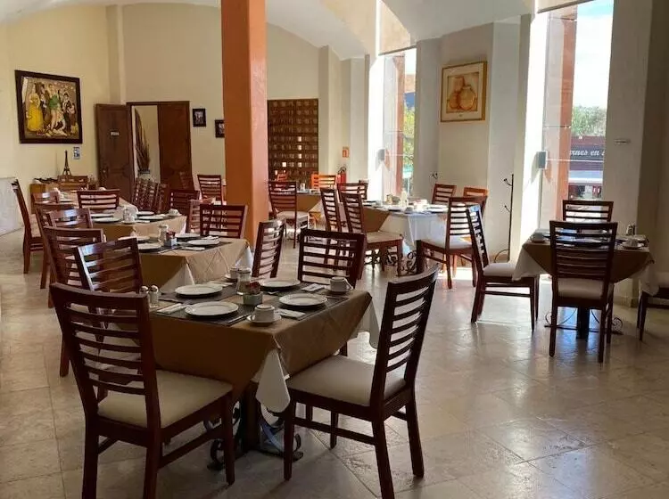 هتل Quinta Las Alondras