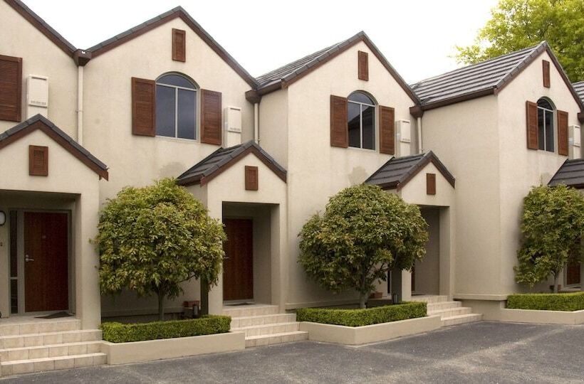 Отель Voyager Apartments Taupo