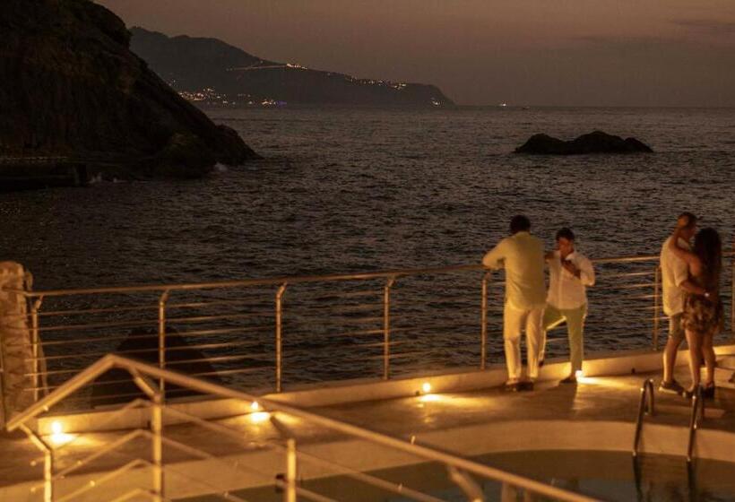 Maya Beach Resort - Adults Only