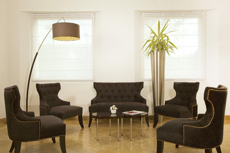 Residhome Paris Massy