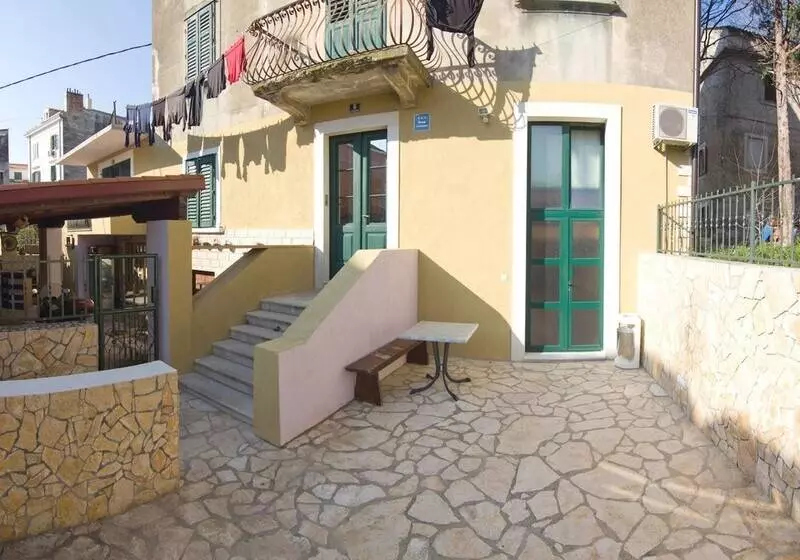 Hotel Apartman Sanda