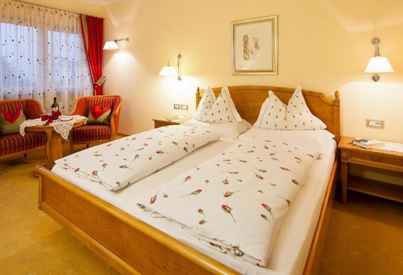 בית מלון כפרי Aster