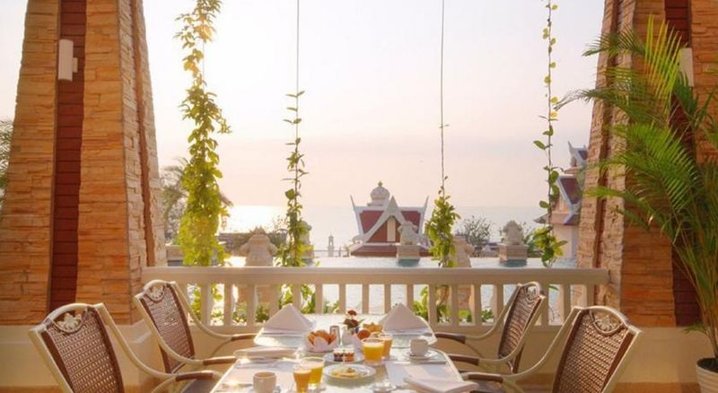 فندق Grand Pacific Sovereign Resort & Spa