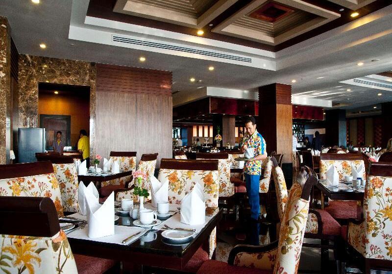 فندق Grand Pacific Sovereign Resort & Spa