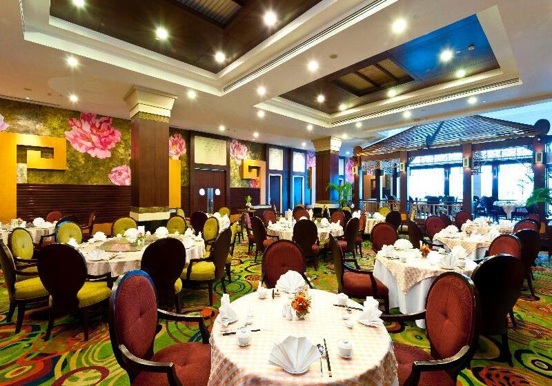 فندق Grand Pacific Sovereign Resort & Spa