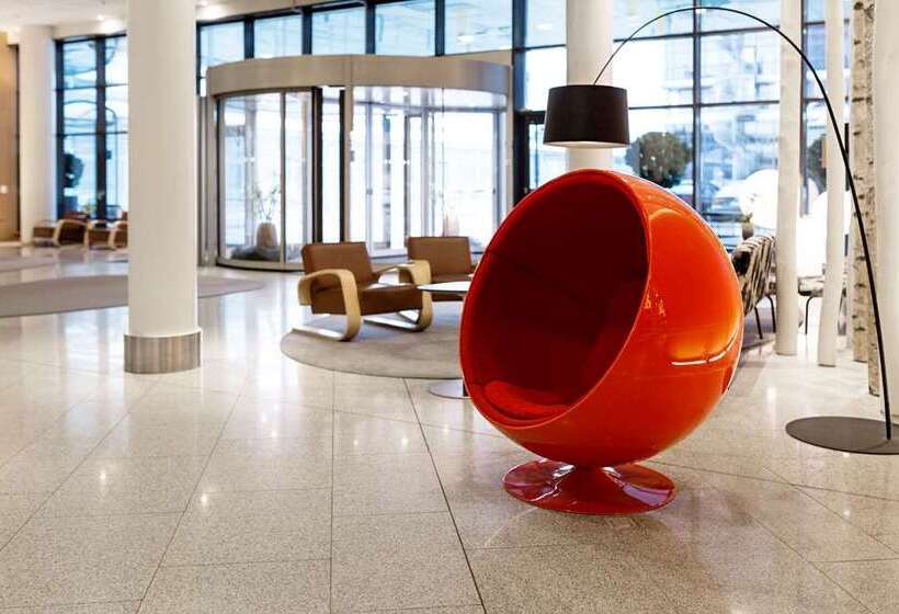 בית מלון כפרי Hilton Helsinki Airport