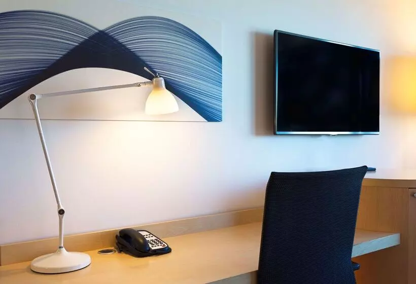 Hotelli Hilton Helsinki Airport