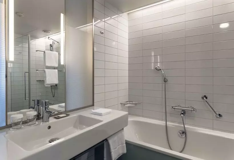 Hotelli Hilton Helsinki Airport