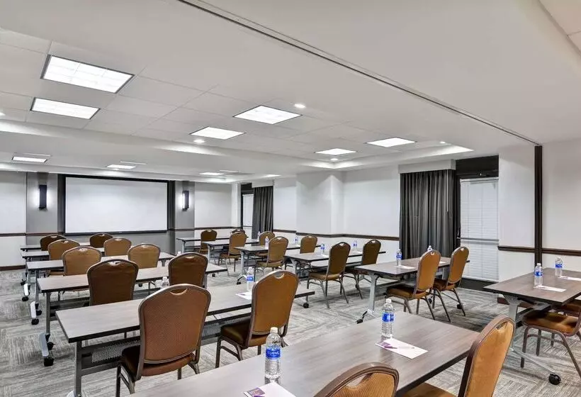 בית מלון כפרי Hyatt Place Birmingham/hoover