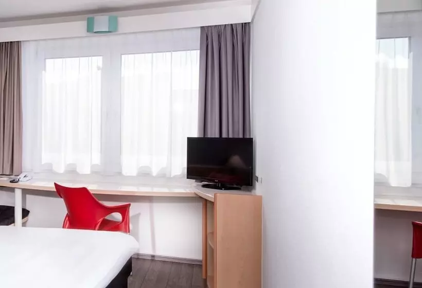 هتل Ibis Berlin City Nord