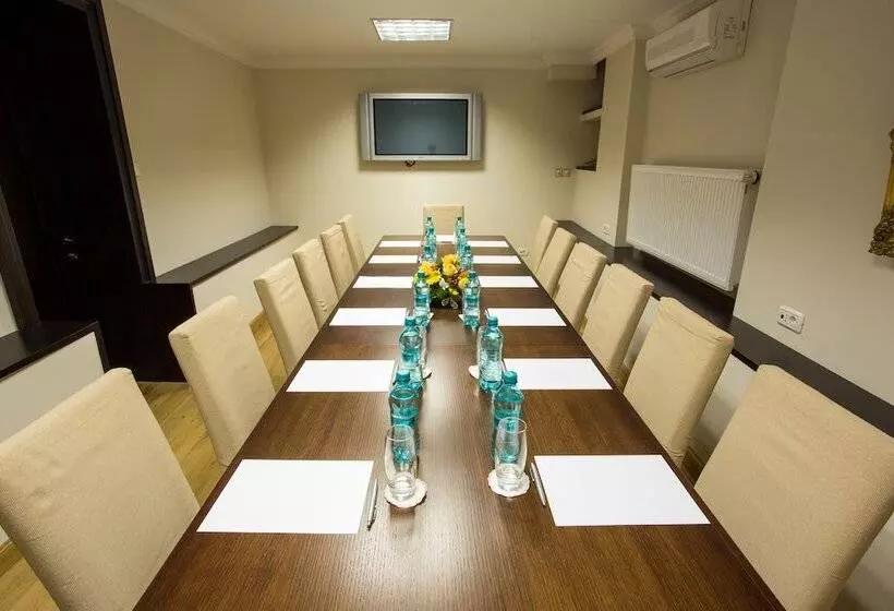 هتل Moxa Bucharest Boutique