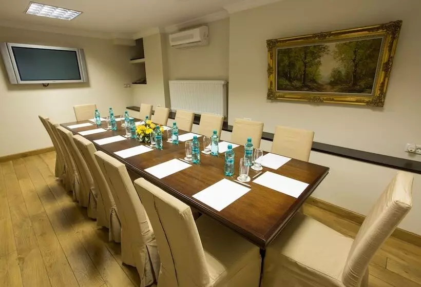 هتل Moxa Bucharest Boutique