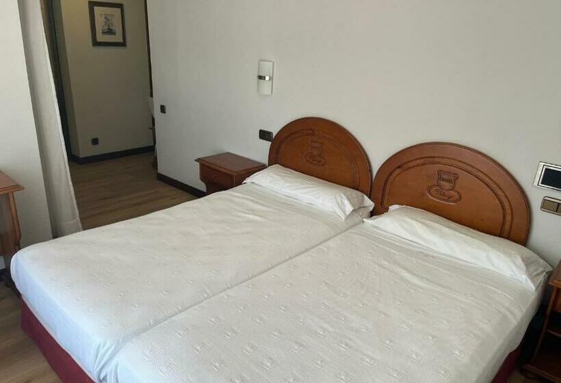 فندق Pelayo Isla