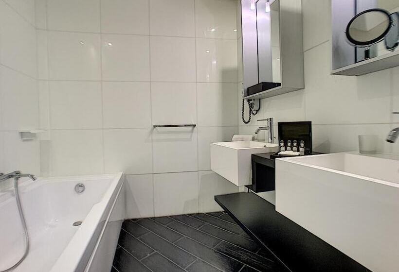 בית מלון כפרי Pozzo Di Borgo