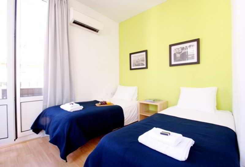 Habitat Apartments Beach Studio