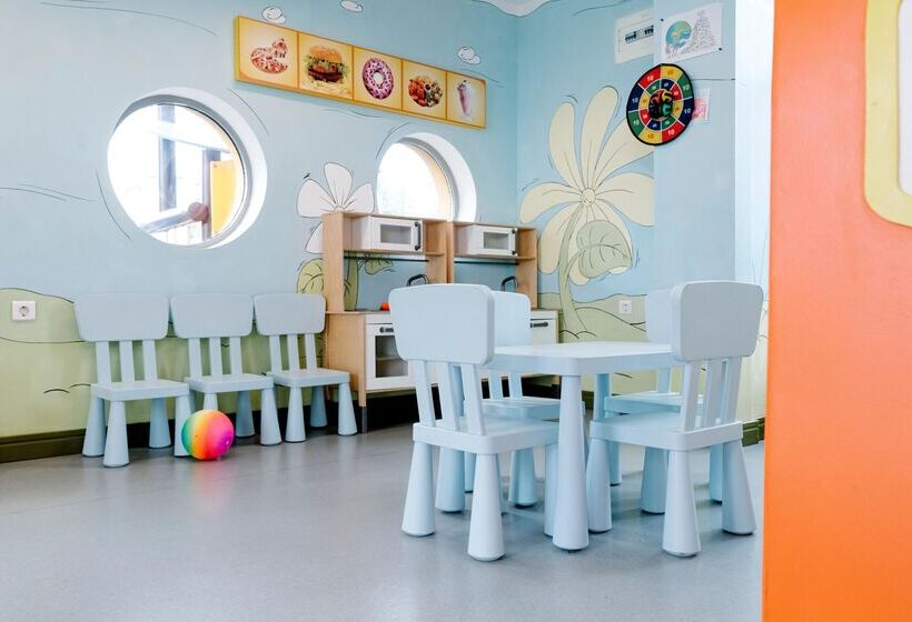 هتل Aluasun Helios Beach