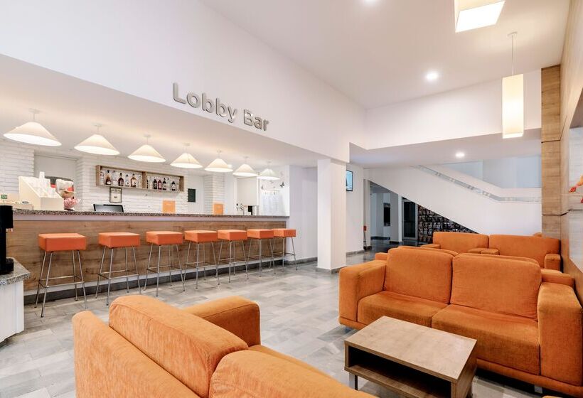 هتل Aluasun Helios Beach